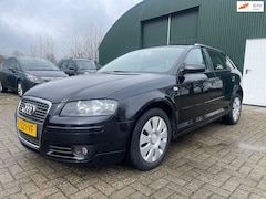 Audi A3 Sportback - 1.8 TFSI Attraction/ Clima/ Elekt. ramen/Trekhaak/ APK