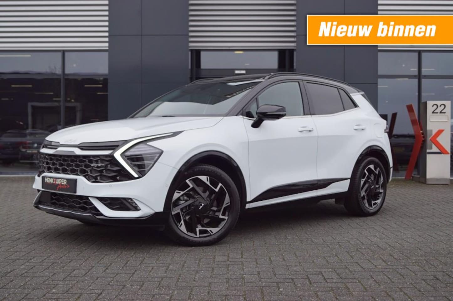 Kia Sportage - 1.6 T GDi Plug-In Hybrid GT-Line AWD /Panodak /Leer/ 19 Inch/360gr camera/Harman Kardon/St - AutoWereld.nl