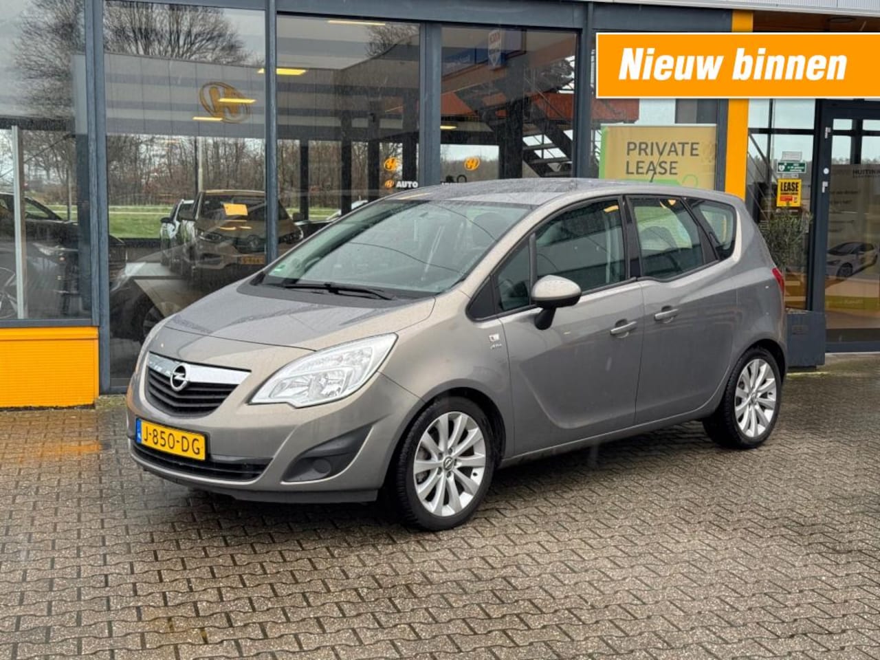 Opel Meriva - 1.4 Turbo Anniversary Edition - winterpakket - all season - trekhaak - AutoWereld.nl