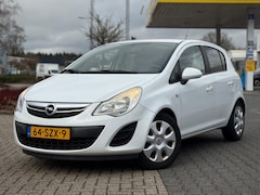 Opel Corsa - 1.4 5 DEURS AUTOMAAT