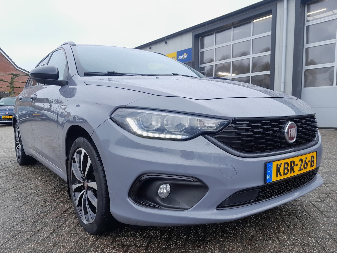 Fiat Tipo Stationwagon - 1.4 T-Jet 16v S-Design - Leder - Ad. Cruise control - Trekhaak - AutoWereld.nl