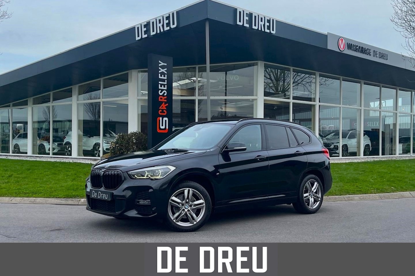 BMW X1 - SDrive18i High Executive | M-SPORT | SHADOWLINE | EL KLEP | - AutoWereld.nl