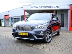 BMW X1 - SDrive20d Centennial High Executive Aut. Navi|Leder|HUD|Sportstoelen|LMV