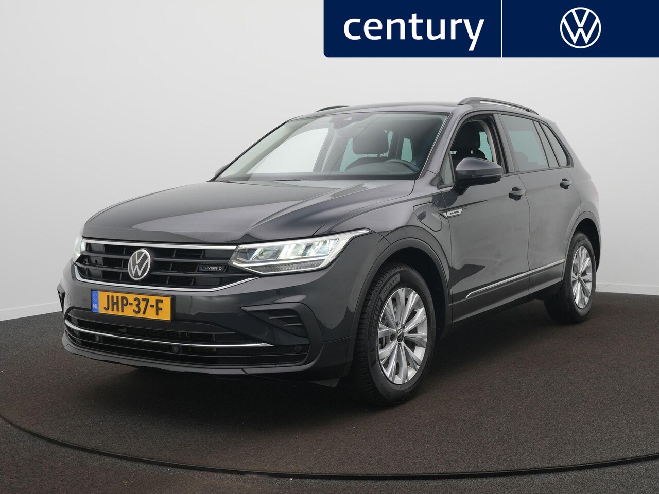 Volkswagen Tiguan - 1.4 TSI eHybrid Life Business / Virtual / Camera / Elek. Klep - AutoWereld.nl