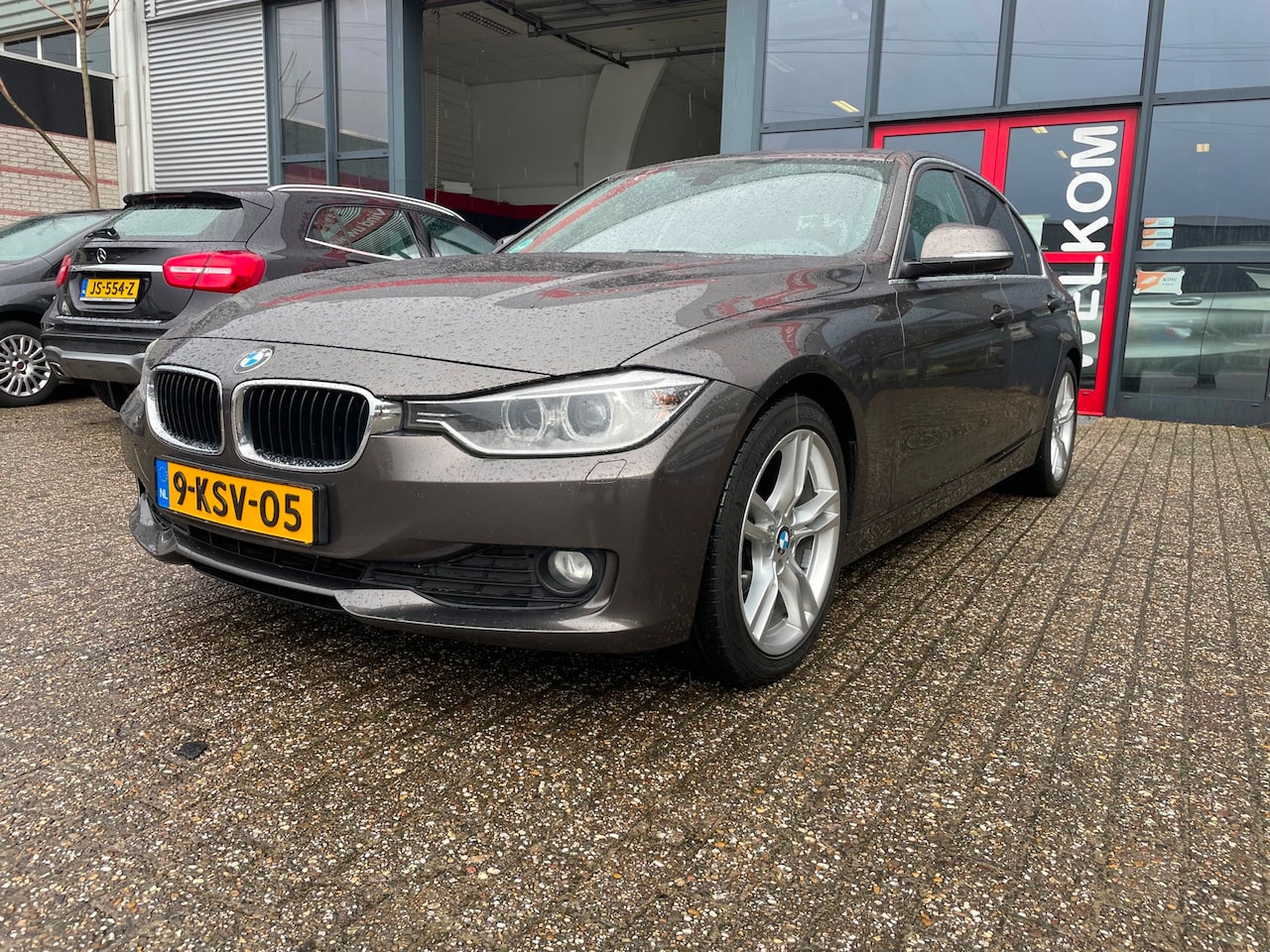 BMW 3-serie - 320i EfficientDynamics Edition Executive 320i EfficientDynamics Edition Executive - AutoWereld.nl