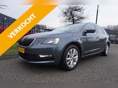 Skoda Octavia Combi - 1.5 TSI Greentech 150pk Aut. DSG-7 Business Edition
