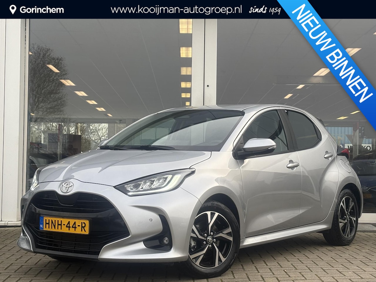 Toyota Yaris - 1.5 Hybrid 115 Dynamic Comfort pack | Apple carplay | parkeersensoren | dode hoek detectie - AutoWereld.nl