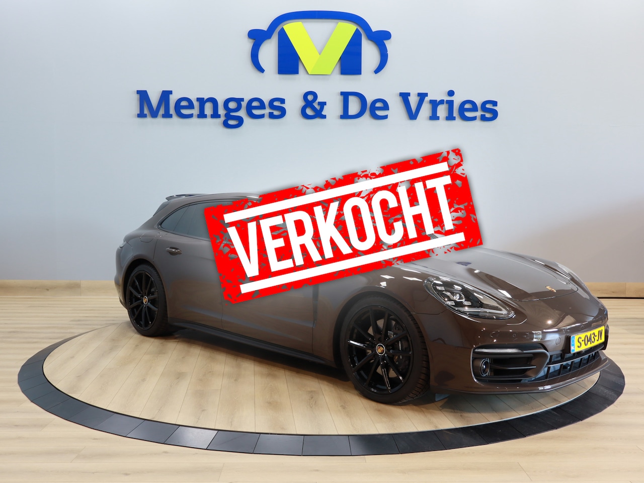 Porsche Panamera Sport Turismo - 2.9 4 E-Hybrid Platinum Edition 9000 KM | NL Auto | Sport Chrono |  LED PDLS+ | Panorama | - AutoWereld.nl