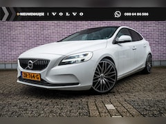 Volvo V40 - 1.5 T3 Dynamic Edition | Panoramadak | Stoelverwarming | DAB+ | Keyless Entry | Parkeer Ca