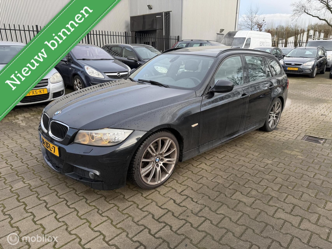 BMW 3-serie Touring - 318i Corporate Lease M Sport Edition pan - AutoWereld.nl