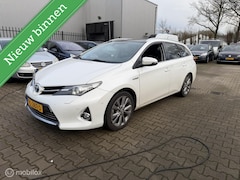 Toyota Auris - 1.8 Hybrid Executive