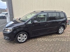 Volkswagen Touran - 1.2 TSI Trendline Bluemotion 7p