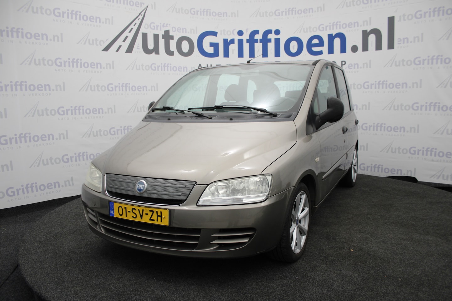 Fiat Multipla - 1.6-16V Dynamic Plus 6-zitter met trekhaak - AutoWereld.nl