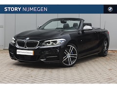 BMW 2-serie Cabrio - M240i High Executive Automaat / Sportstoelen / Adaptief M onderstel / Achteruitrijcamera /