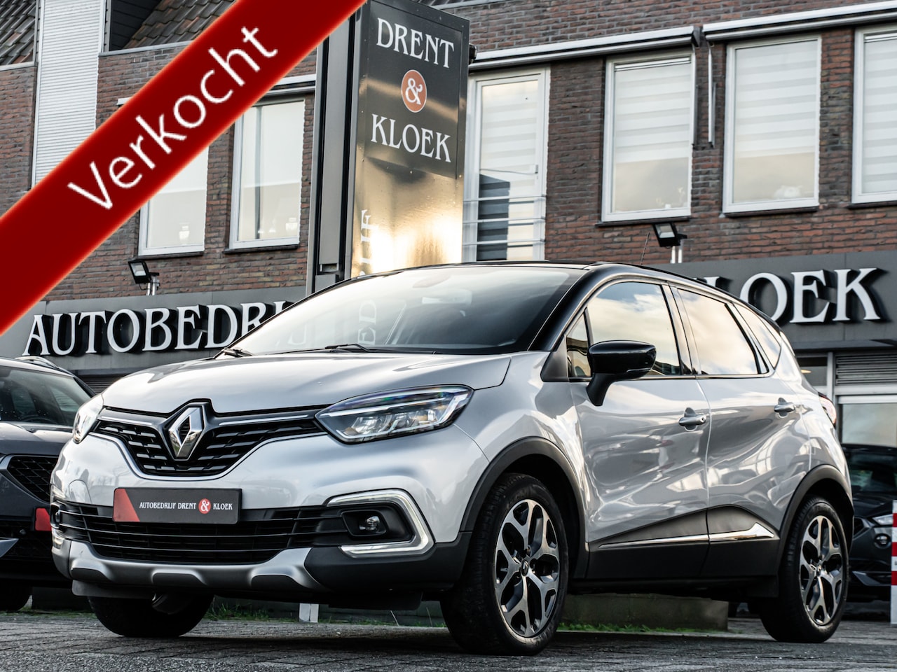 Renault Captur - 1.2 TCe Intens CAMERA FULL LED NAVI TREKHAAK - AutoWereld.nl