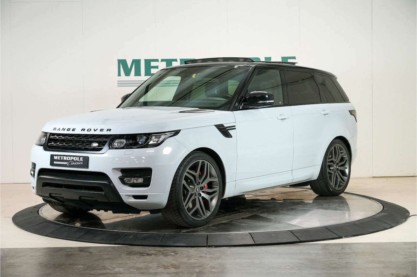 Land Rover Range Rover Sport - HSE SDV6 Nieuwe motor 150.000 km geleden gemonteerd M1092 - AutoWereld.nl