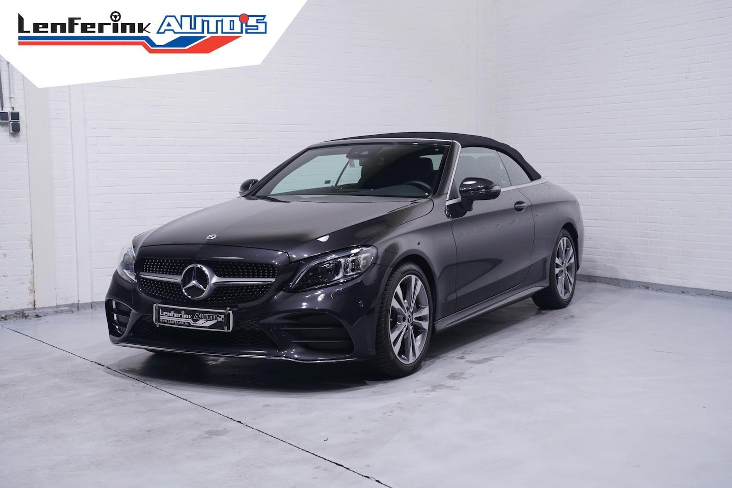 Mercedes-Benz C-klasse Cabrio - 180 AMG Line AMG Styling  Camera lederen-bekleding Apple Carplay digi-dashboard 18"-lmv sp - AutoWereld.nl