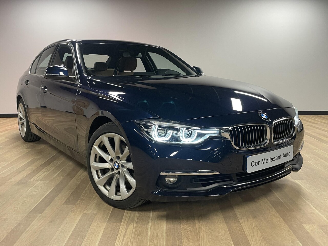 BMW 3-serie - 330e Centennial High Executive CAMERA/STOELVERWARMING/LED - AutoWereld.nl