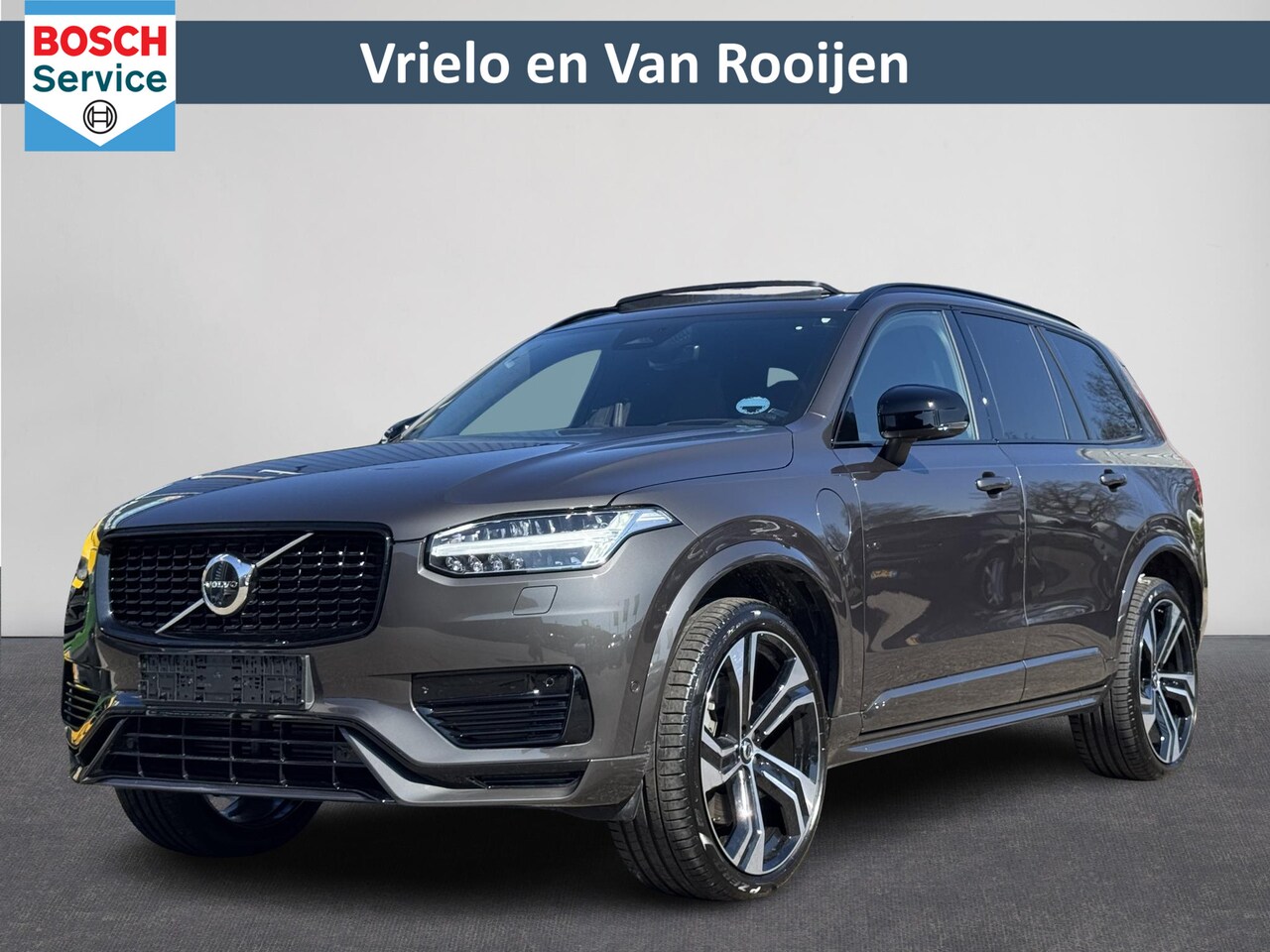 Volvo XC90 - 2.0 T8 Recharge AWD Ultimate Dark Pano | B&W | 360 Camera | Stoel en stuur verwarming | AC - AutoWereld.nl