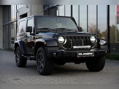 Jeep Wrangler - 3.8 Sahara 4x4 (€19.900 meeneemprijs)