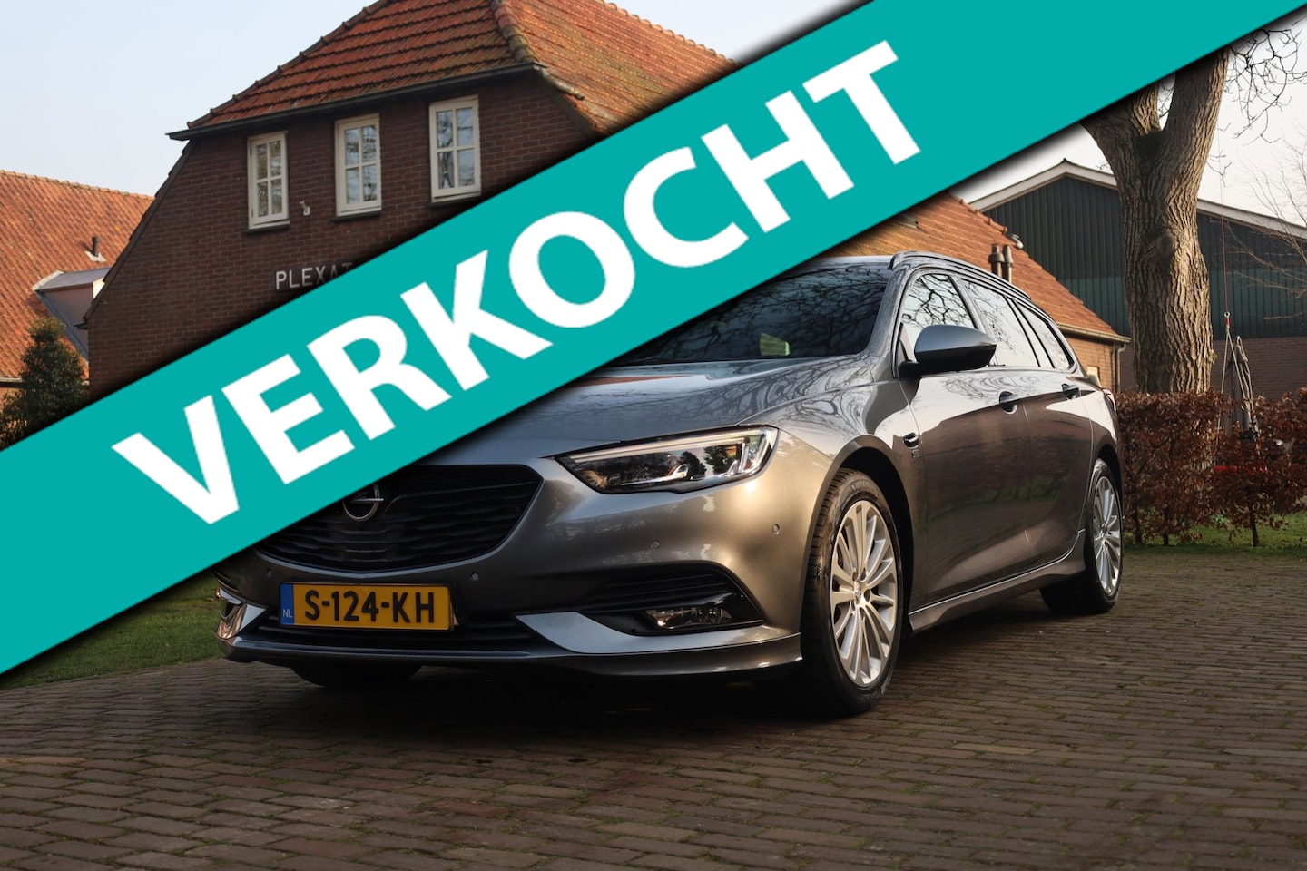 Opel Insignia Sports Tourer - 1.6 Turbo Executive Aut. | OPC-Line | Sportstoelen | HUD | BOSE | Trekhaak | Dodehoek | Li - AutoWereld.nl