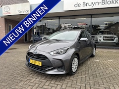 Toyota Yaris - 1.5 Hybrid Active 1e eigenaar / dealeronderhouden / stoelverwarming / Apple Carplay / Andr