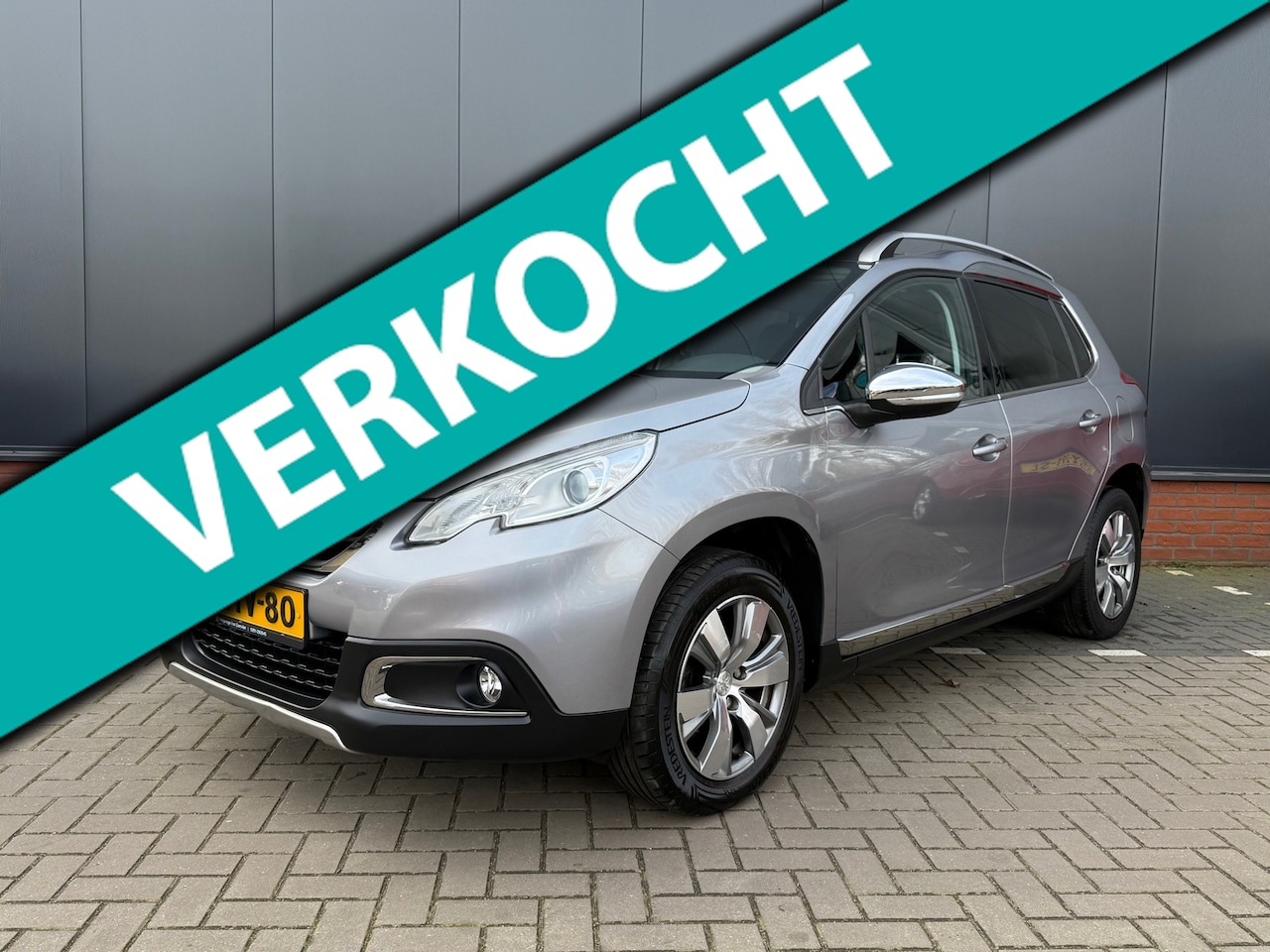 Peugeot 2008 - 1.2 VTi Allure Pack Premium Plus 1.2 VTi Allure Pack Premium Plus (12 mnd BOVAG-garantie) - AutoWereld.nl