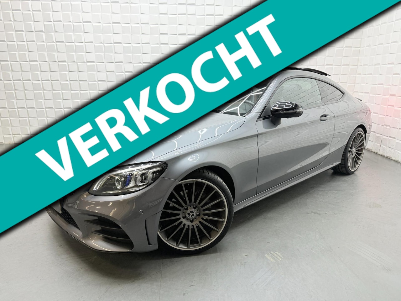 Mercedes-Benz C-klasse Coupé - 180 AMG NIGHT PANO WIDESCREEN - AutoWereld.nl