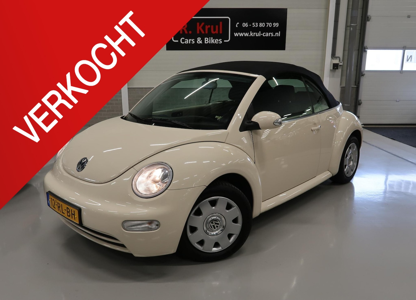 Volkswagen New Beetle Cabriolet - 1.6 Highline NL-auto Lage kilometerstand Nette staat NAP en onderhoud aanwezig Cruise Cont - AutoWereld.nl