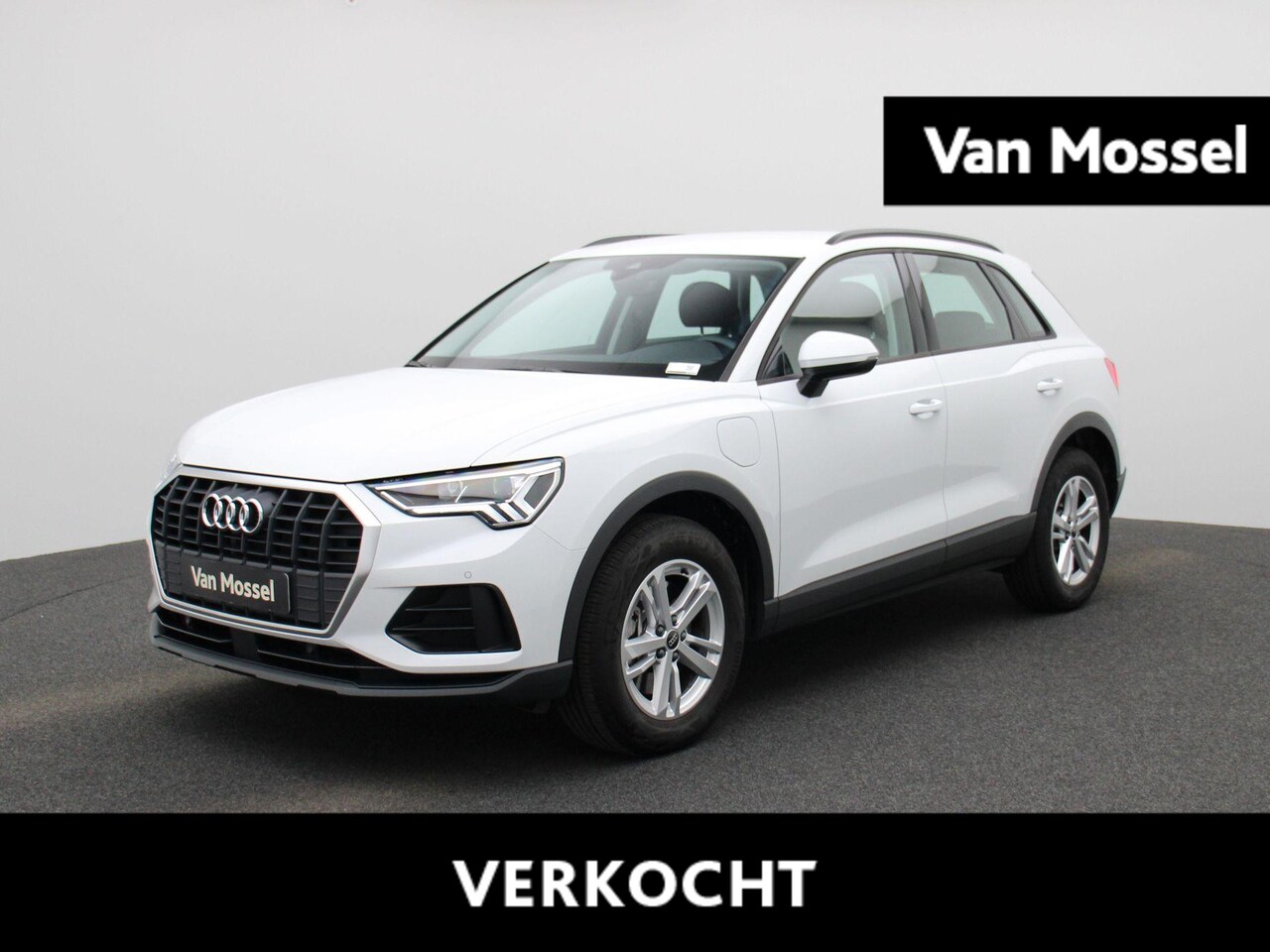 Audi Q3 - 45 TFSI e edition 245 PK | Automaat | Navigatie | Stoelverwarming | Parkeersensoren | Dode - AutoWereld.nl