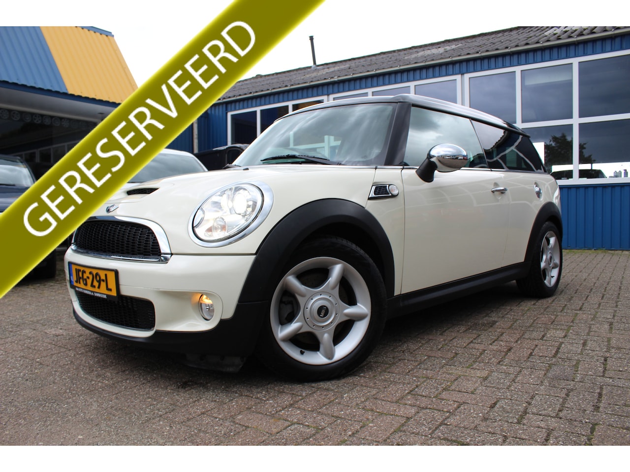MINI Clubman - 1.6-16V "Cooper"S" Chili " Xenon Pano-Dak !!! 175 Pk - AutoWereld.nl