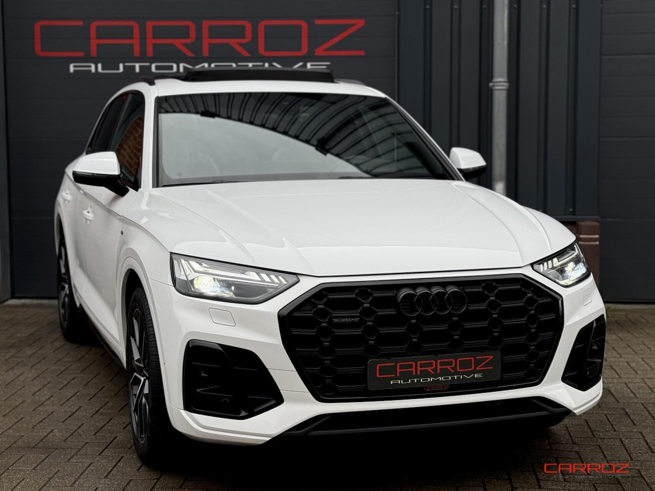 Audi Q5 - 50 TFSI e S edition Competition Pano HUD ACC Trekhaak Camera - AutoWereld.nl