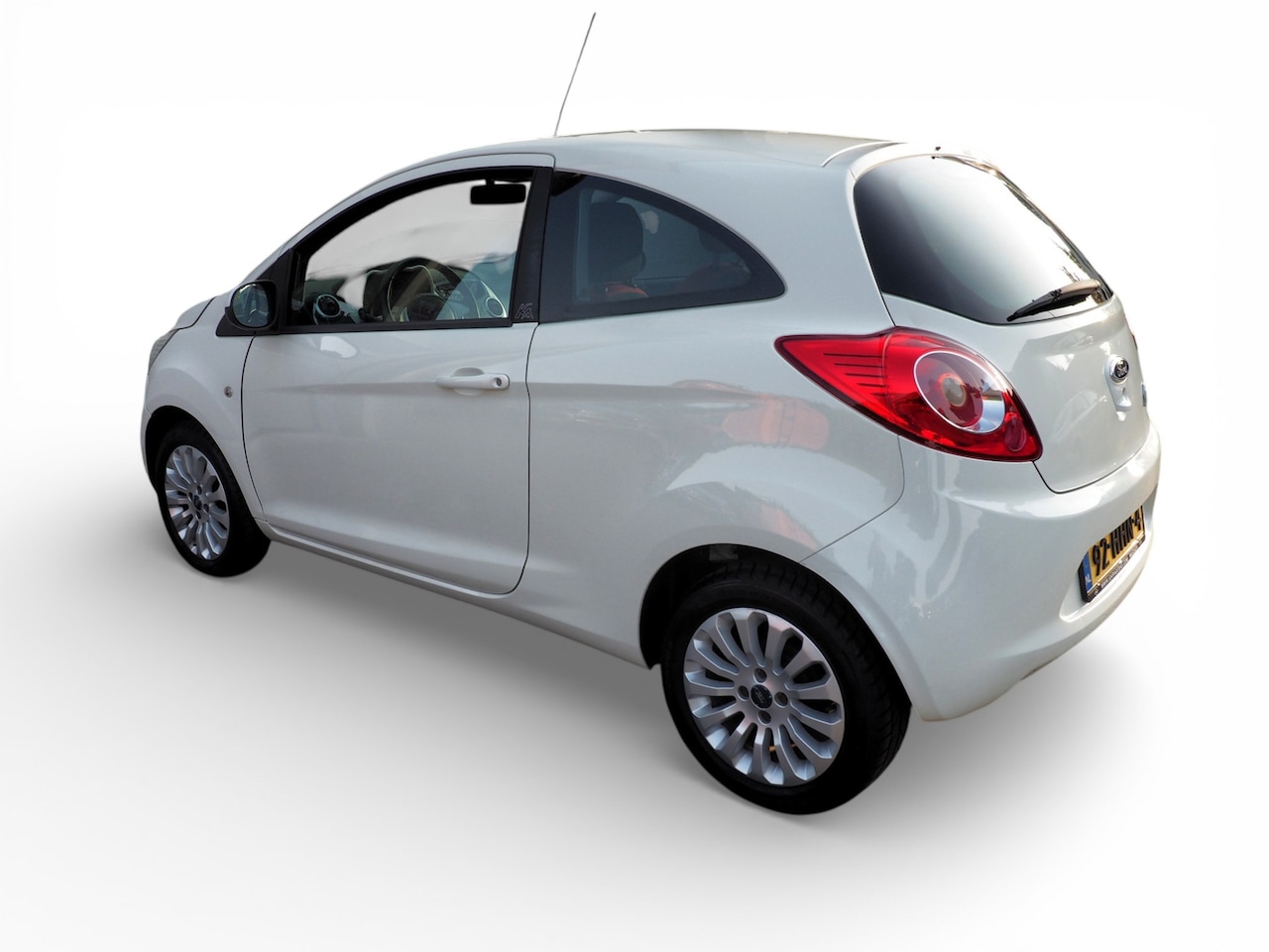 Ford Ka - 1.2 Titanium AIRCO LM VELGEN ELEK. PAKKET NL AUTO