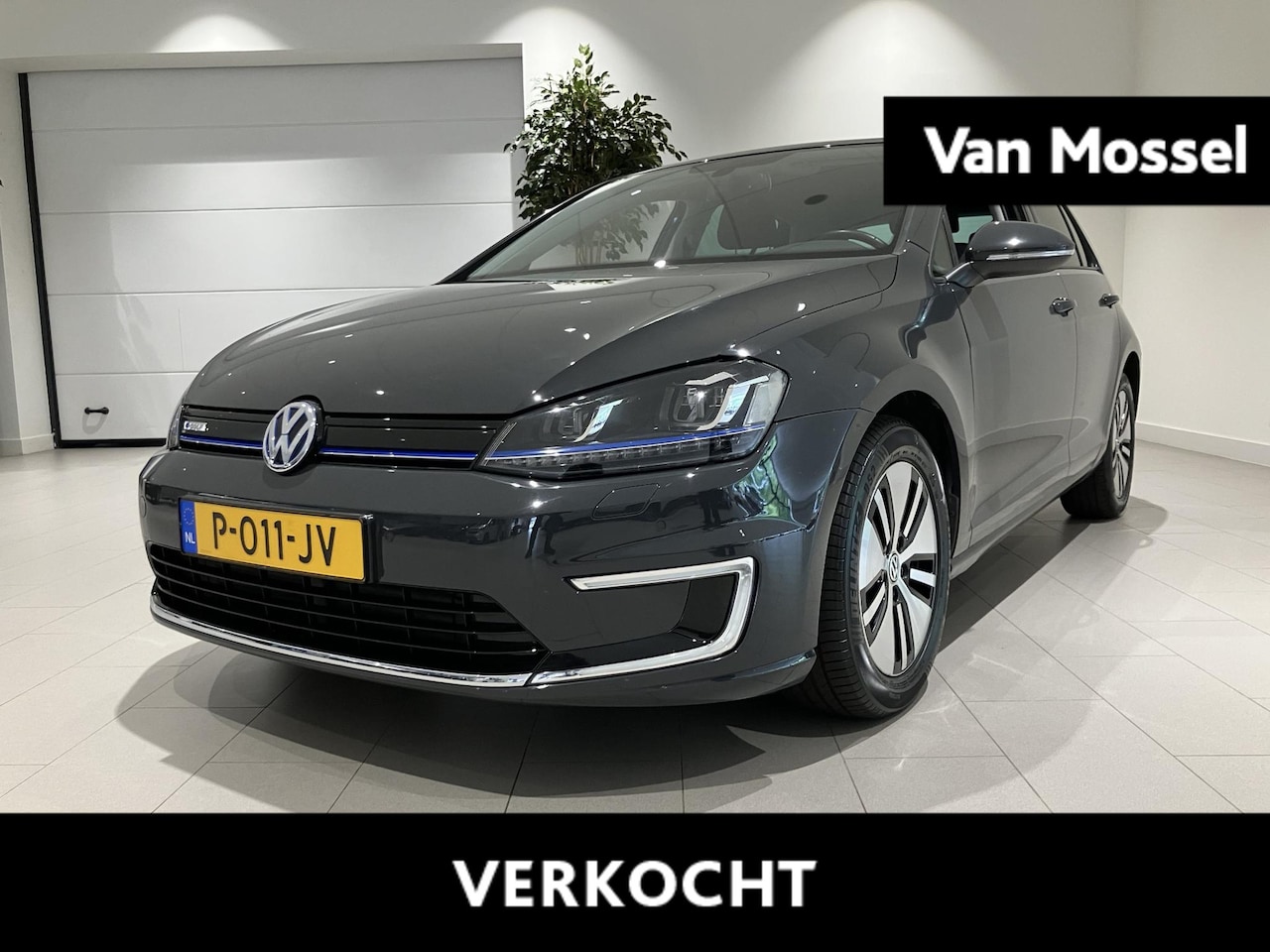 Volkswagen e-Golf - e-Golf 116 PK | SoH 82% | Automaat | LED | Stoelverwarming | Parkeersensoren | Climatronic - AutoWereld.nl