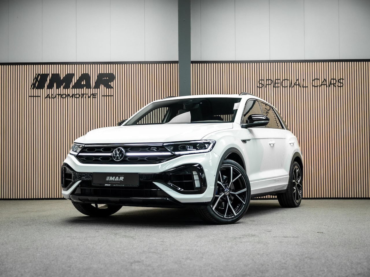 Volkswagen T-Roc - 2.0 TSI 4Motion R | Akra | Elektrische stoelen met geheugen | Pano | Stoelverwarming | - AutoWereld.nl