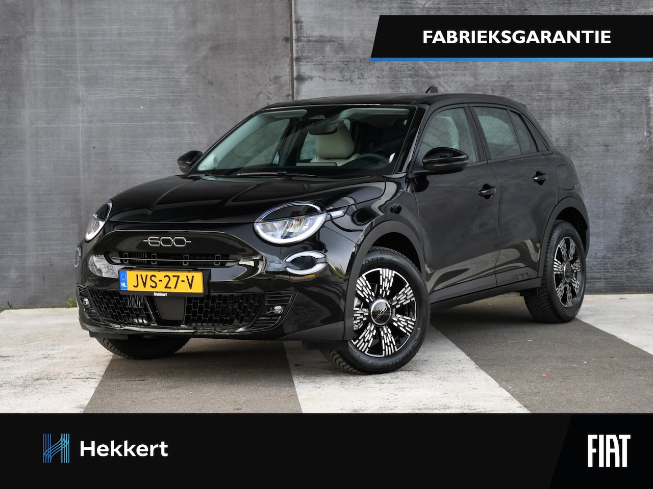 Fiat 600 - Icon 1.2 Hybrid 145pk Automaat PDC ACHTER | 17''LM | CRUISE.C | DAB | APPLE-CARPLAY - AutoWereld.nl