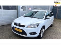 Ford Focus Wagon - 1.8 Limited 2010-Navi-Clima-Cruise-Trekhaak