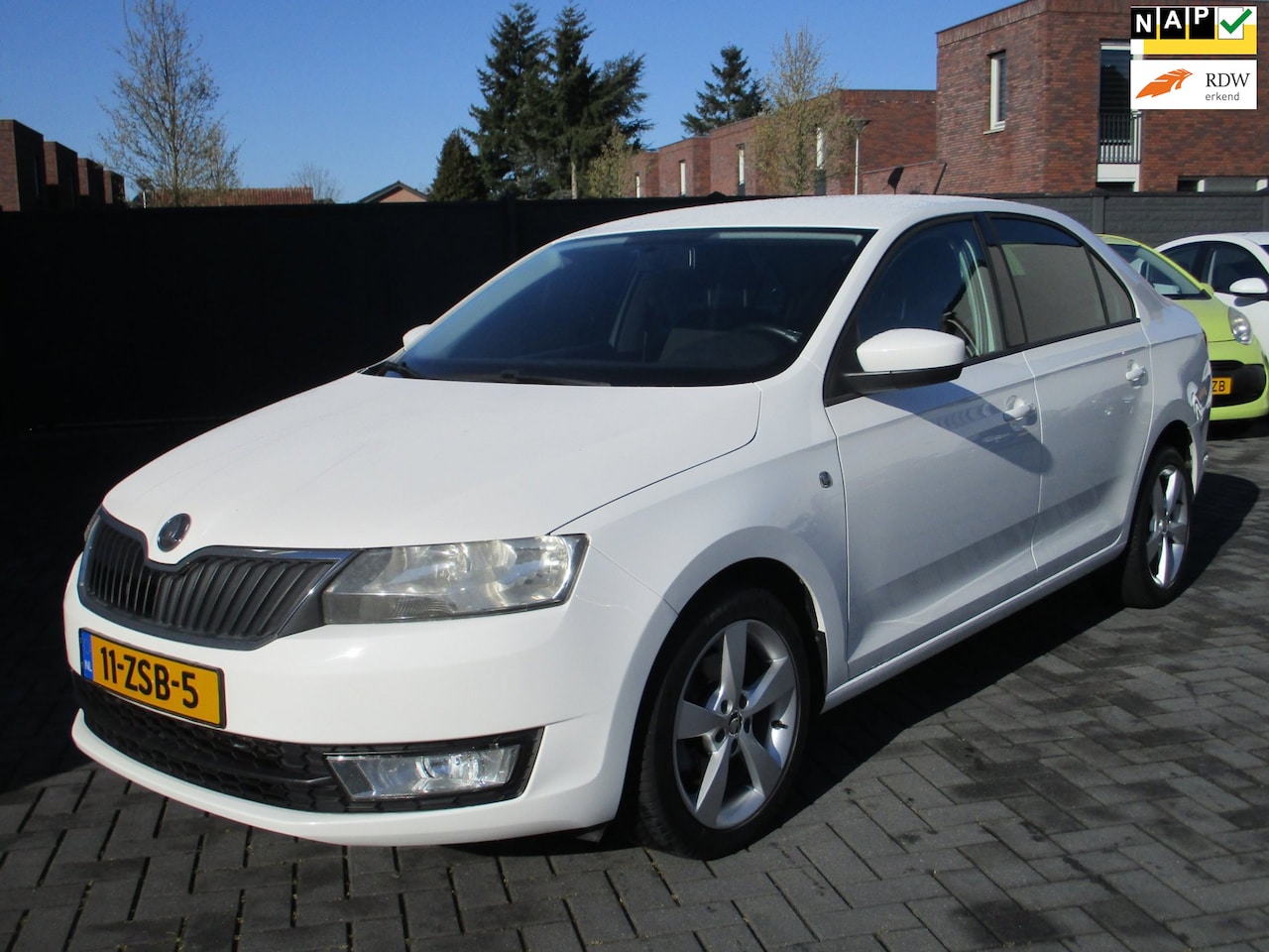 Skoda Rapid - 1.2 TSI Greentech Ambition Businessline Navi ! - AutoWereld.nl