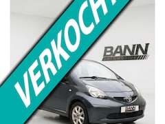 Toyota Aygo - 1.0-12V +|NAP|Airco|nieuwe apk + beurt