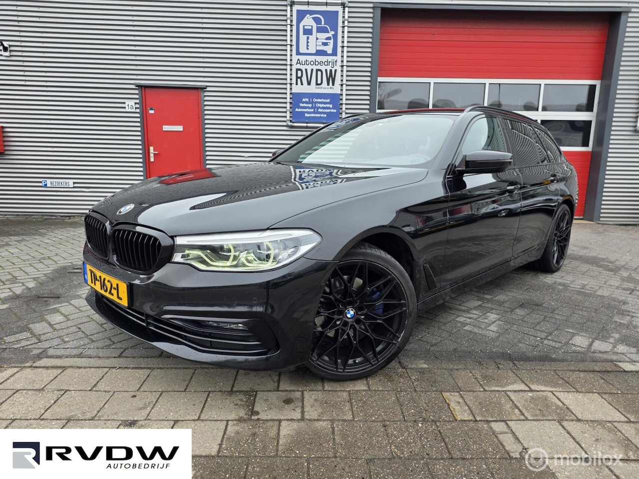 BMW 5-serie Touring - 520i Corporate Lease High Executive 520i Corporate Lease High Executive - AutoWereld.nl