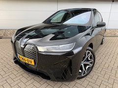 BMW iX - XDrive40 High Executive 77 kWh*FullOptie*1eEigenaar*Accu gezondheid 98 % NAP*NEWAPK