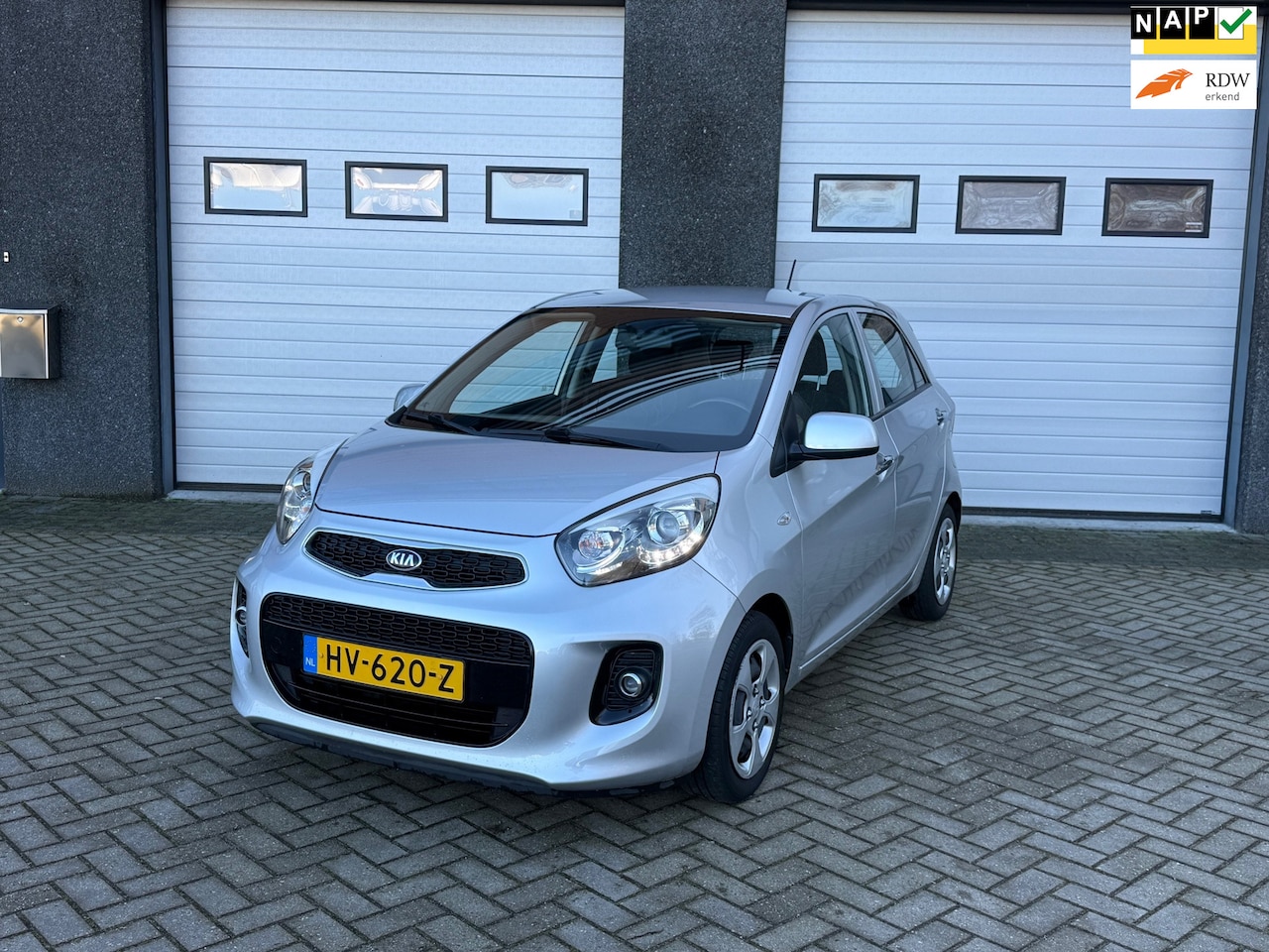 Kia Picanto - 1.2 CVVT DynamicLine CLIMA/CRUISE/LAGE KM/5DRS - AutoWereld.nl
