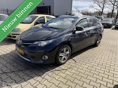 Toyota Auris - 1.8 Hybrid Lease Pro