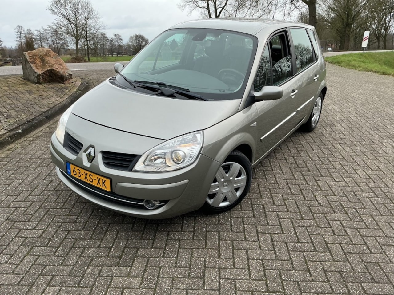 Renault Scénic - 2.0-16V Business Line 2.0-16V BUSINESS LINE - AutoWereld.nl