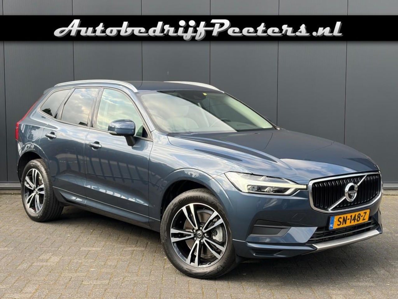 Volvo XC60 - 2.0 T5 Aut. 1e eigenaar Leder Navi LED Camera Carplay e.Trekhaak - AutoWereld.nl