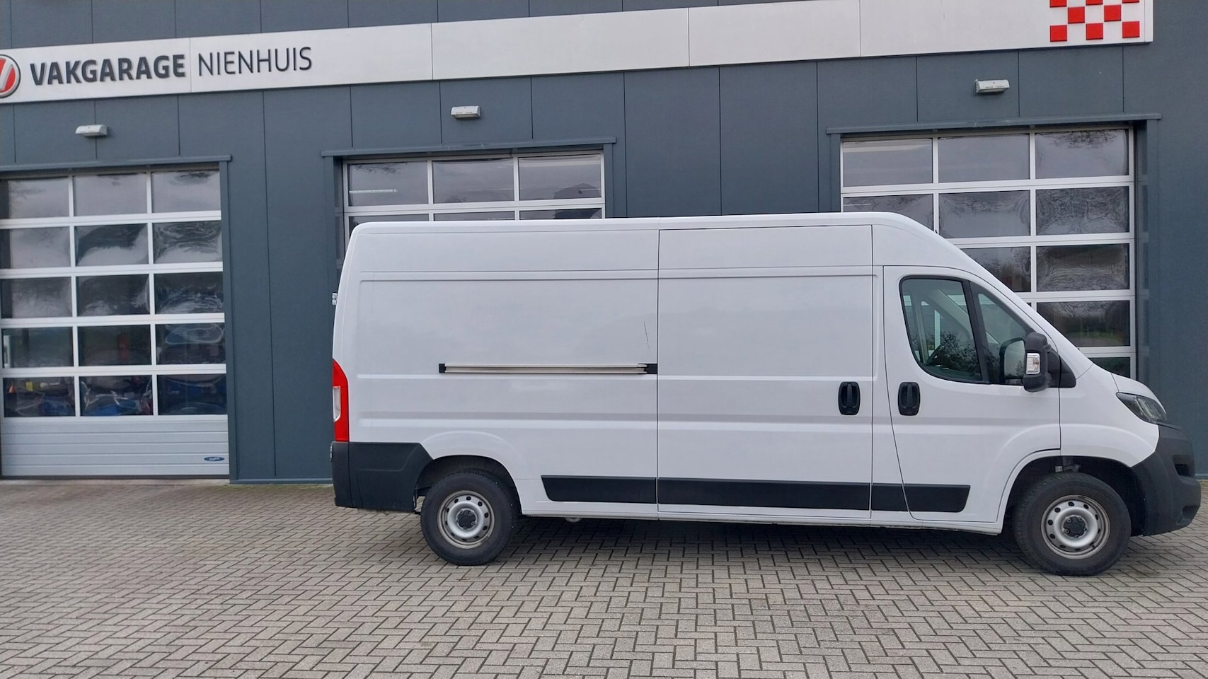 Fiat Ducato - 35 2.2 MultiJet L3H2 35 2.2 MultiJet L3H2 - AutoWereld.nl
