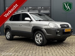 Hyundai Tucson - 2.0i 4WD Style | 4x4 | trekhaak | Airco