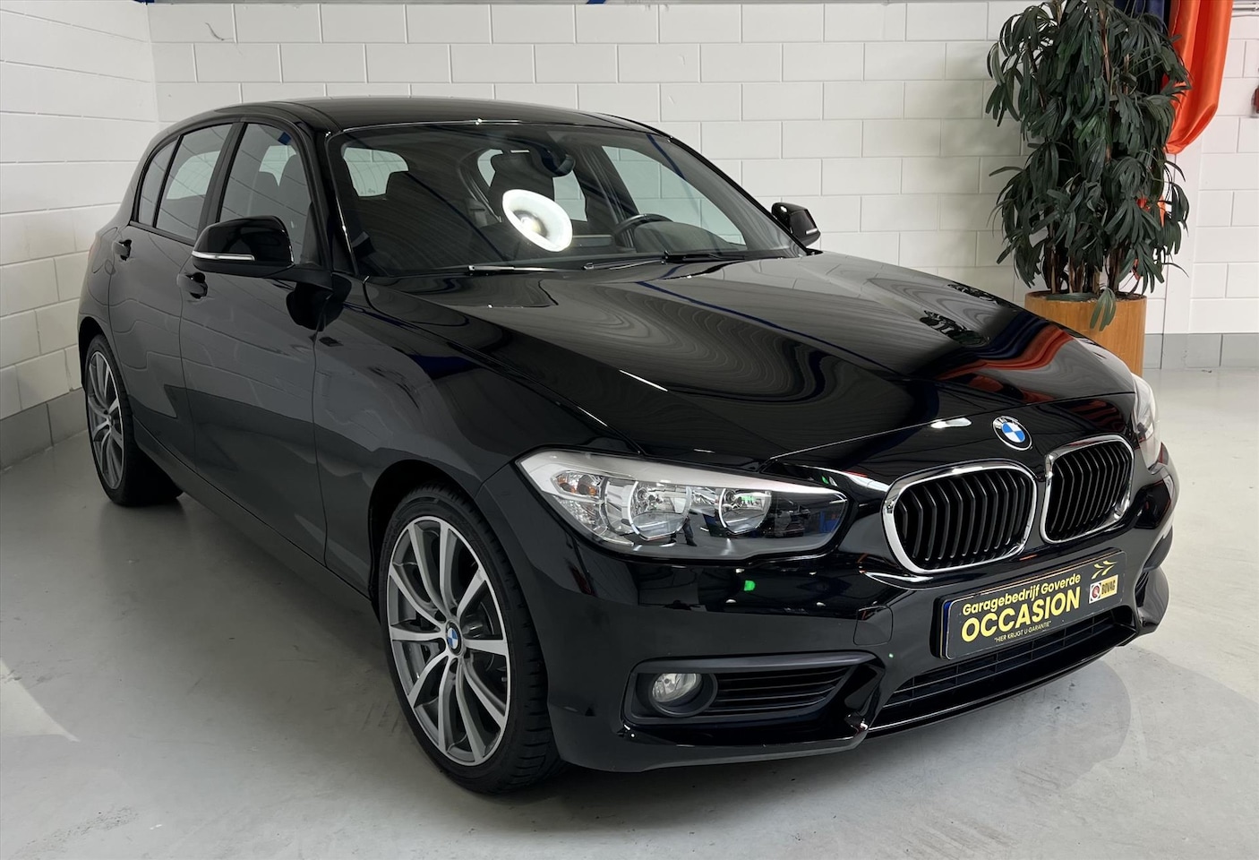 BMW 1-serie - (f20) 118i 136pk Aut8 Centennial Executive, NWST, 1e eig - AutoWereld.nl