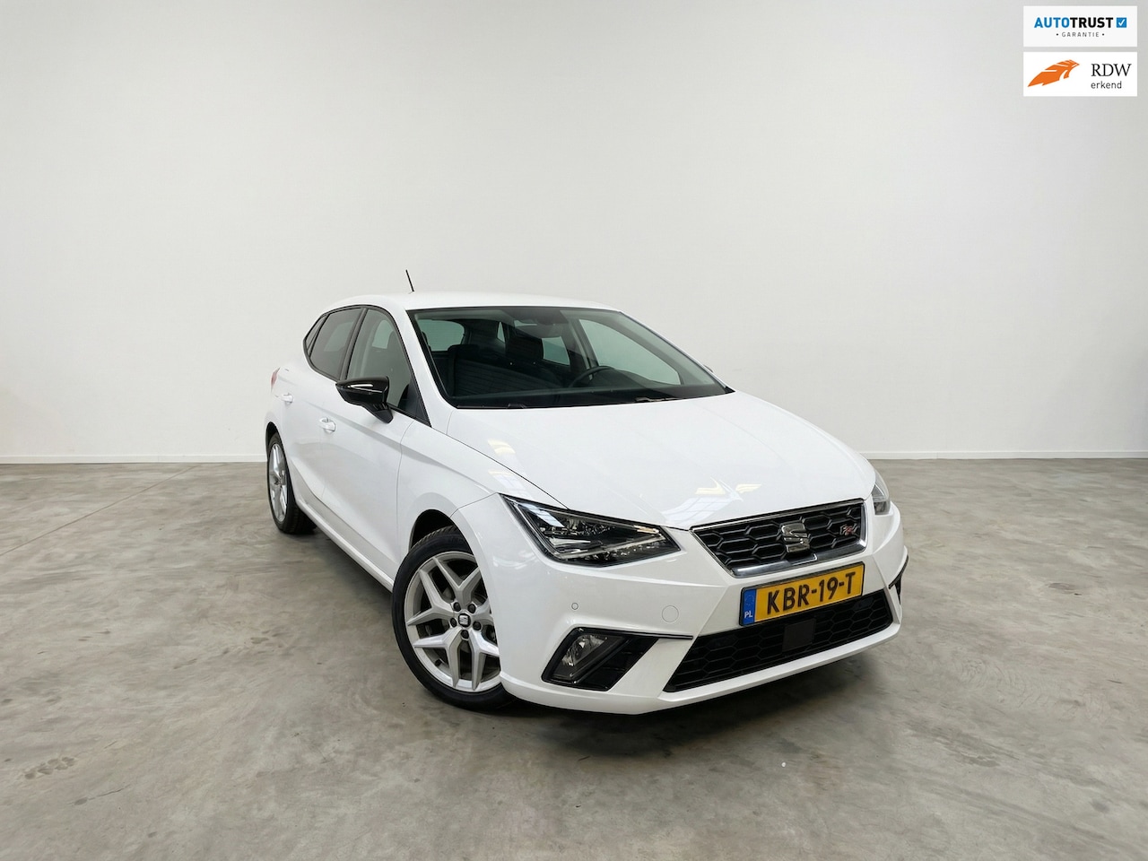 SEAT Ibiza - 1.0 TSI FR Business Intense|CLIMA|KEYLESS|CAMERA|CARPLAY|DIG. DASH|LED|NAVI|INRUIL & LEASE - AutoWereld.nl