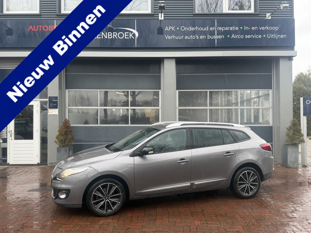 Renault Mégane Estate - 1.5 dCi Bose Bj 2012 Trekhaak,17inch,Clima,Navi,Camera Sportief Dealer onderhouden - AutoWereld.nl